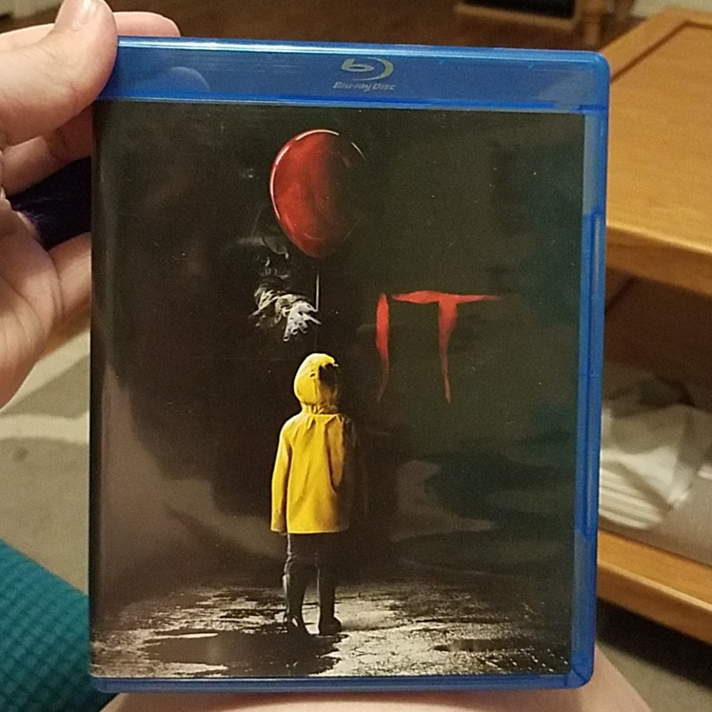 It blu ray & dvd